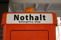 Nothalt Sule auf U-Bahnhfen in Hamburg